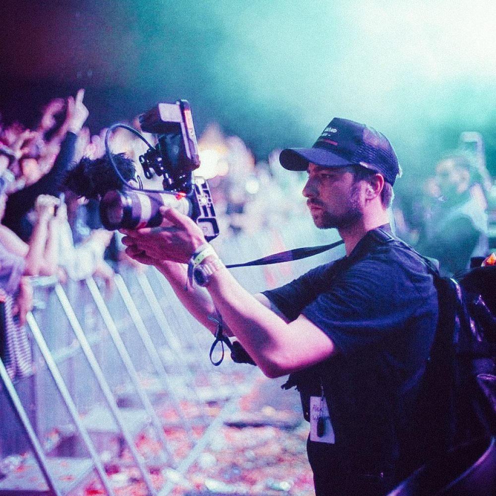 B419AFD1-6F24-44EB-A412-8F2AF8E165BB 2