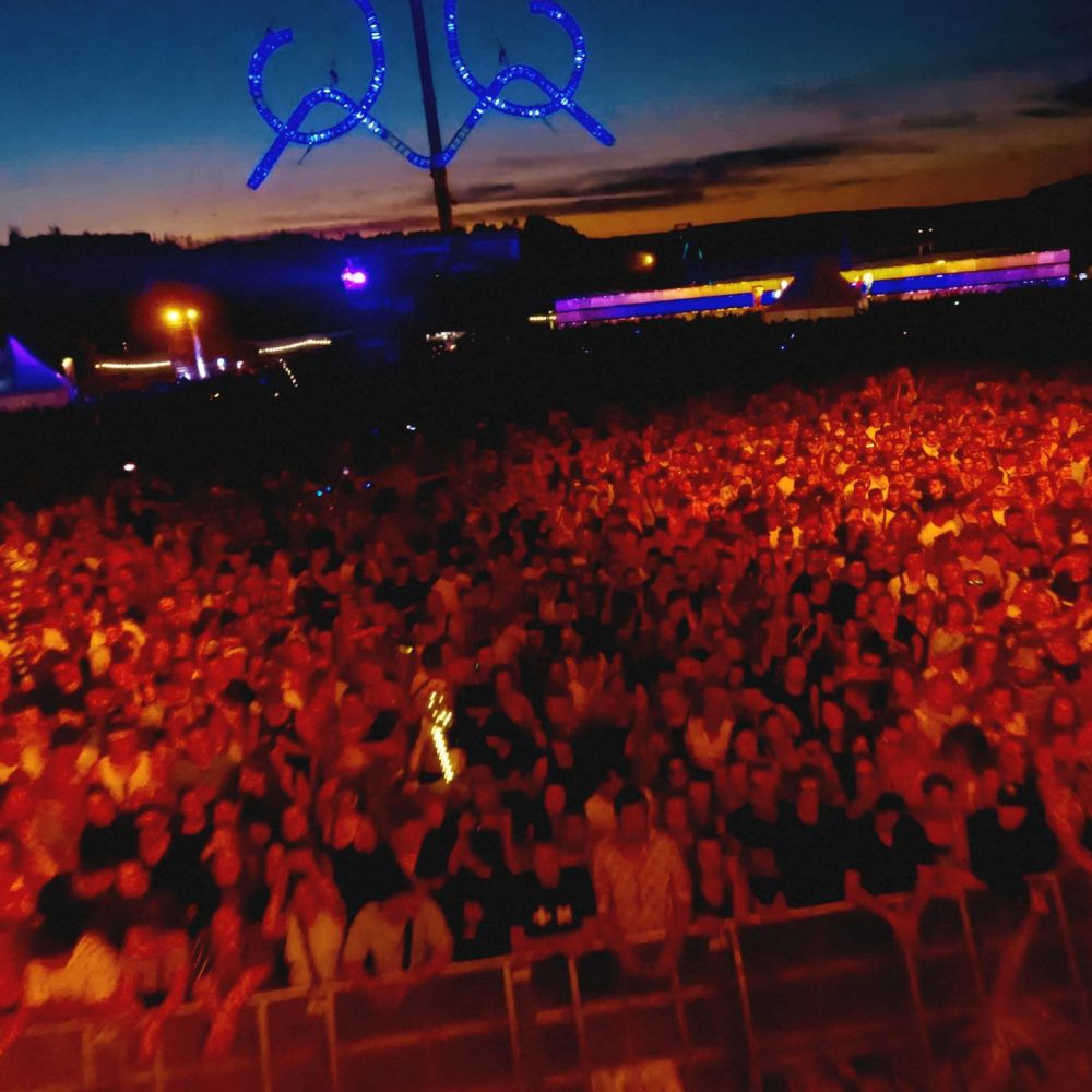 Final Sequenz.00_01_10_22.Standbild020