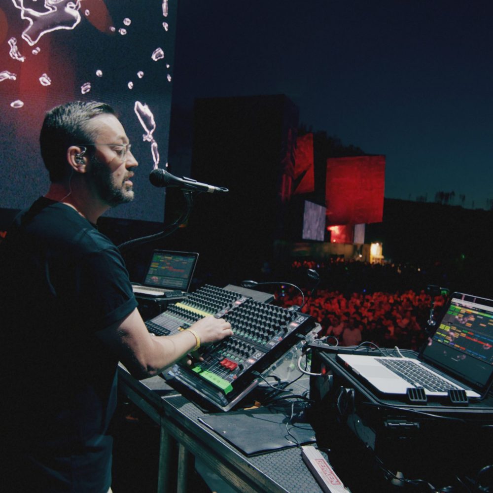 Final Sequenz.00_01_45_19.Standbild056