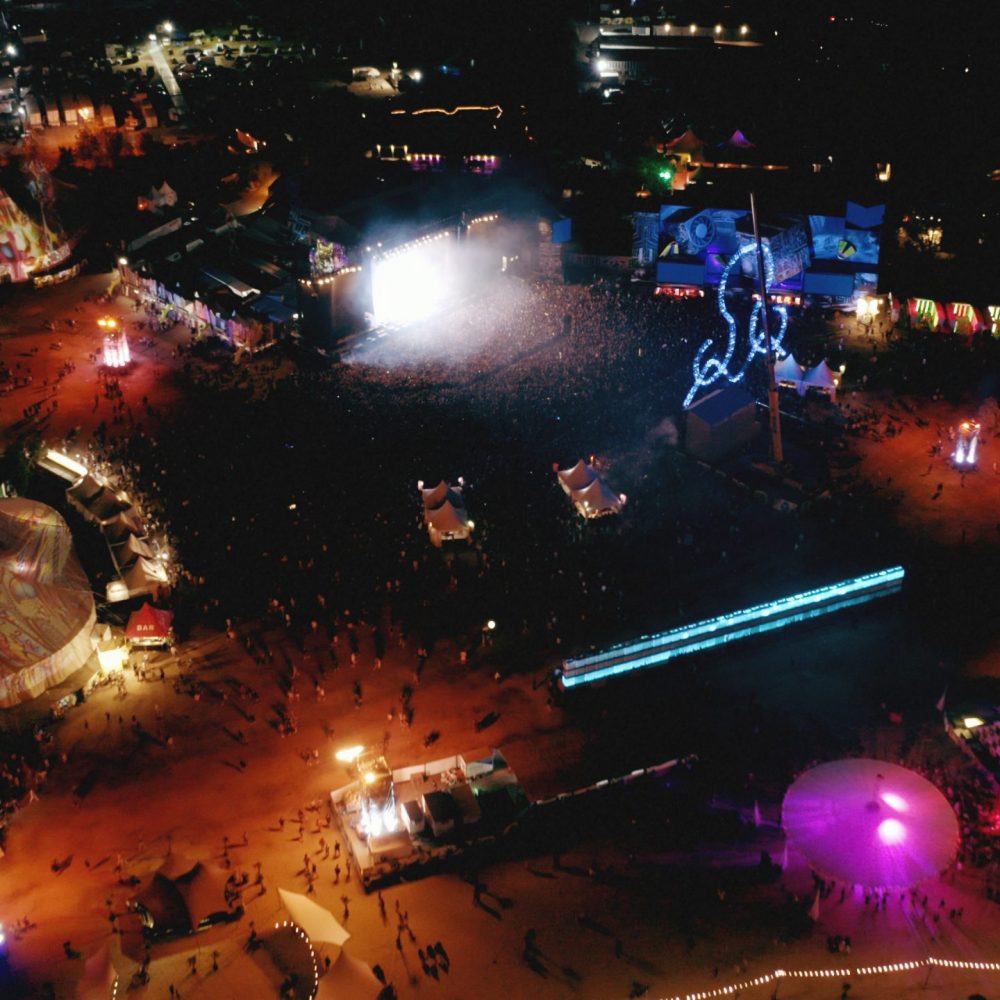 Final Sequenz.00_03_40_01.Standbild052